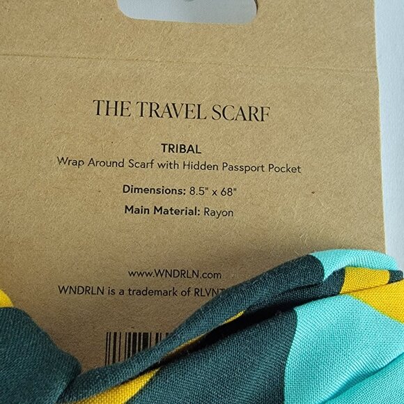 WNDR LN Printed Travel Scarf with Built-In Zipper Pocket NEW WITH TAGS - Picture 6 of 7